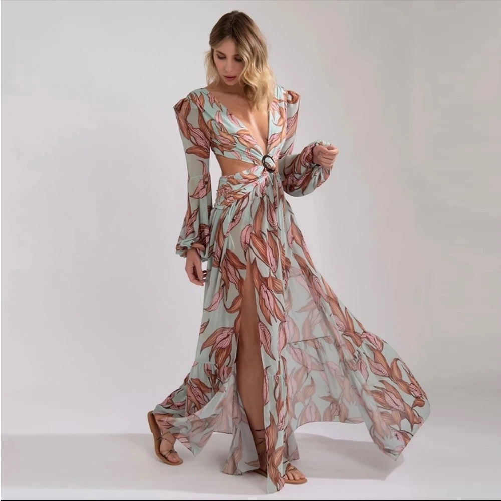 (Last 1) 🌺 Vintage floral print sexy cross cutout dress bikini cover up summe - Picture 2 of 5